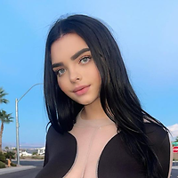 Juicy Jasmyn