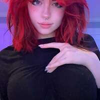 Hannahowo (3) nude photos