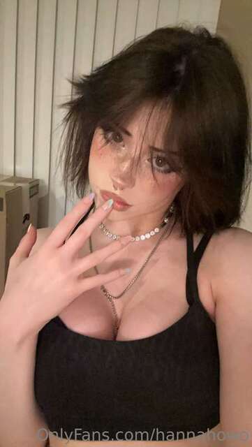 Hannahowo (3) nude photos - TubeOrigin 2