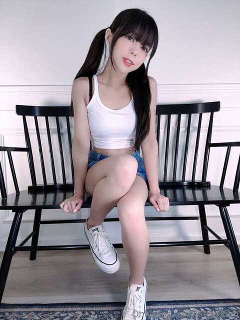Kittyxkum (40) nude photos - TubeOrigin 24