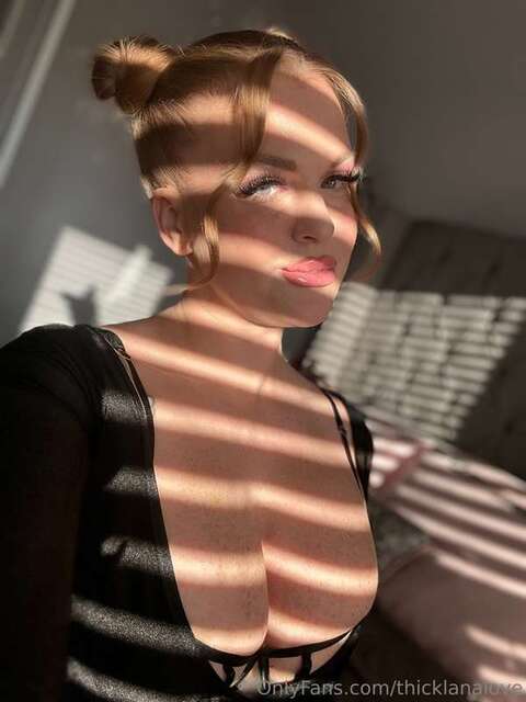 Thicklanalove nude photo 22-02-2024 - TubeOrigin 1