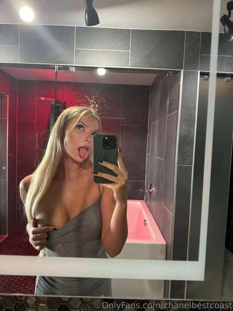 Chanelbestcoast nude photo 10-03-2024 - TubeOrigin 1