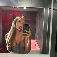 Chanelbestcoast nude photo 10-03-2024