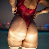 Miaxxxwallace nude photo 22-03-2023