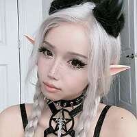 Arianaxlu (2) nude photos