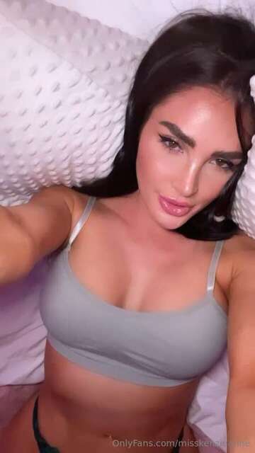 Misskenzieanne nude photo 29-03-2024 - TubeOrigin 1