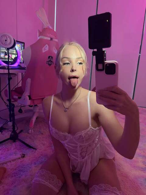Amy.cupcake nude photo 06-03-2024 - TubeOrigin 1