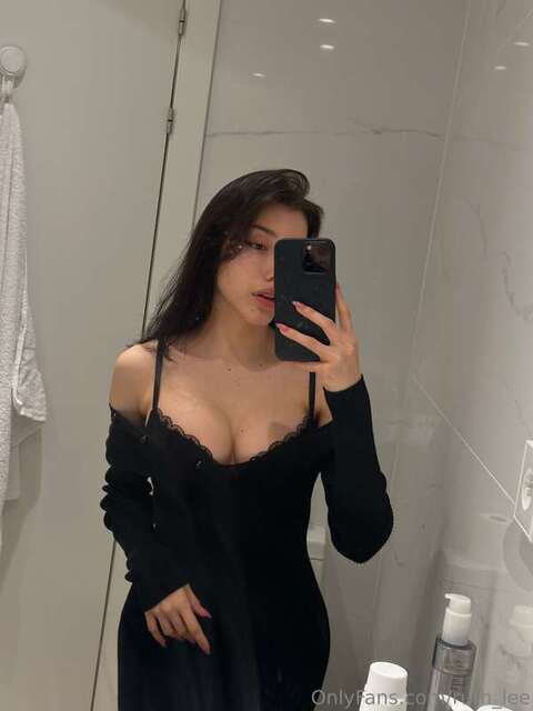 Ruth_lee (2) nude photos - TubeOrigin 2