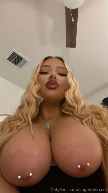 Sagedovinaxo nude photo 26-02-2024 - TubeOrigin 1