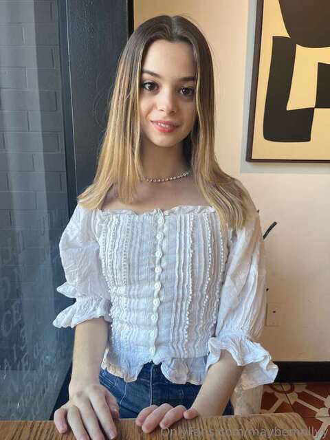 Maybemollyy nude photo 19-02-2024 - TubeOrigin 1