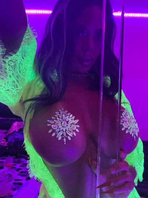 Strellakat nude photo 16-10-2022