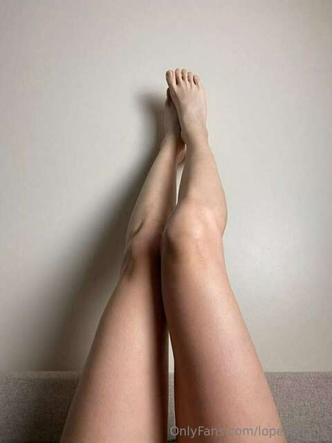 Lopesariana (2) nude photos - TubeOrigin 1