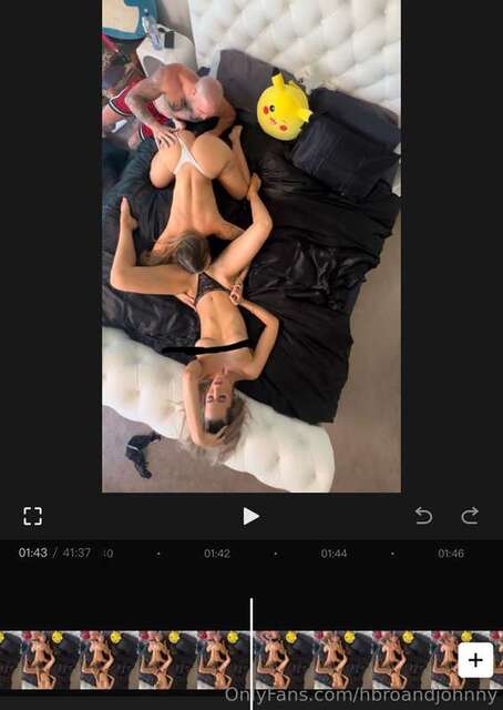 Hbroandjohnny (7) nude photos - TubeOrigin 2