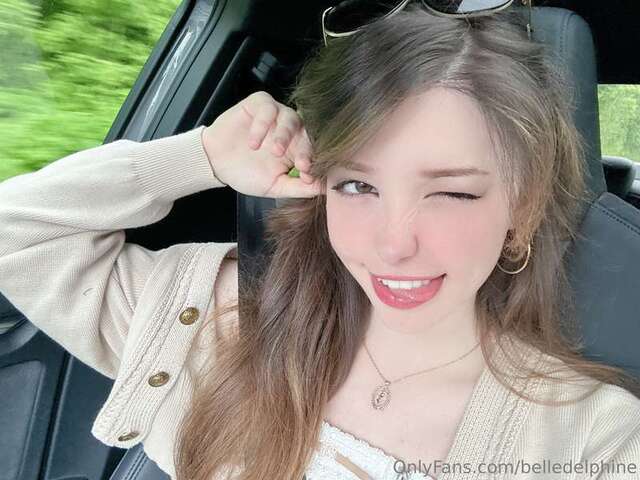 Belledelphine (12) nude photos