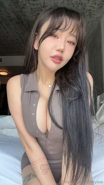 Kittylixo nude photo 18-05-2024 - TubeOrigin 1