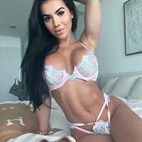 Desireedesirexoxo ảnh khỏa thân 02-05-20…