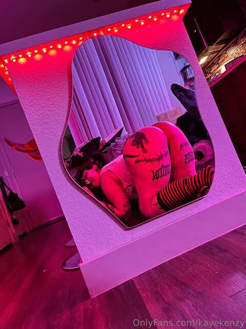 Kayekenzy foto di nudo 29-10-2023 - TubeOrigin 1