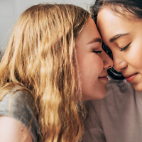 How to Interact With a Lesbian AI