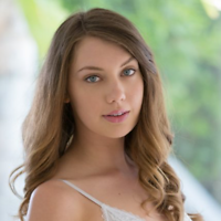 Elena Koshka